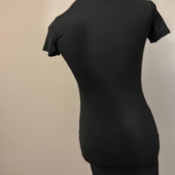 Poly/spandex black fitted dress - Picture 4 of 4